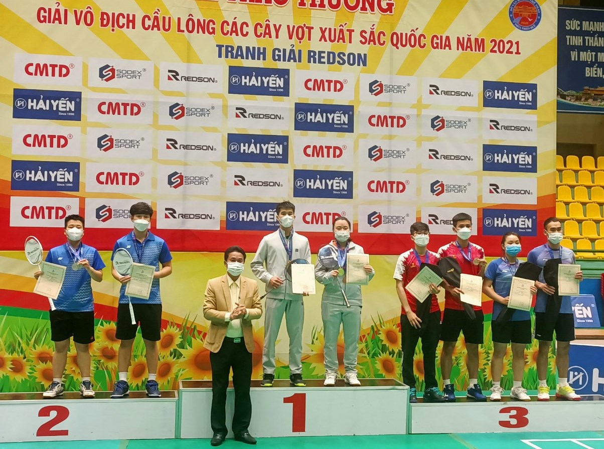 Huế hoàn thành chỉ tiêu tại giải cầu lông các cây vợt xuất sắc quốc gia