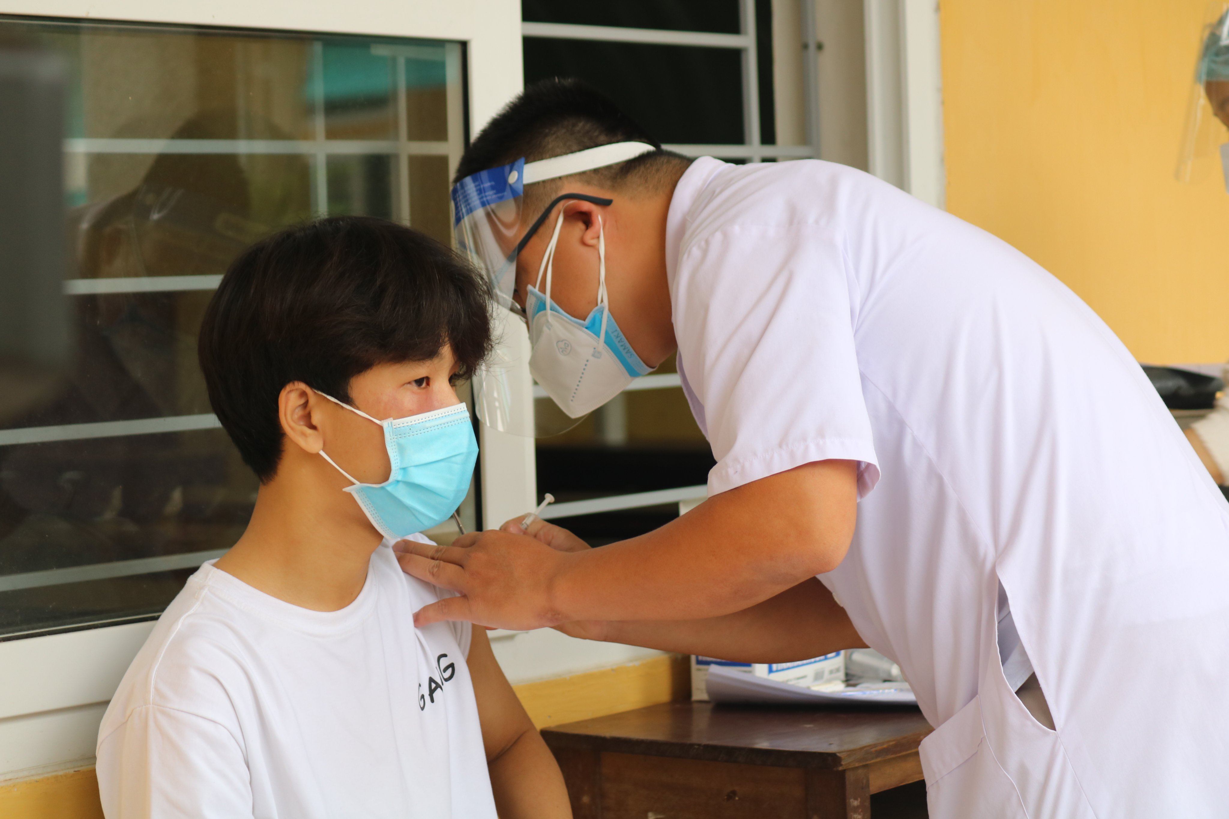 Triển khai điểm tiêm thường xuyên vắc-xin phòng COVID-19