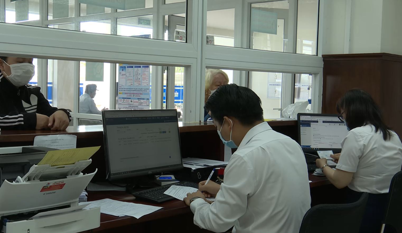 Kế hoạch chi trả lương hưu, trợ cấp BHXH tháng 01 và tháng 02 năm 2022