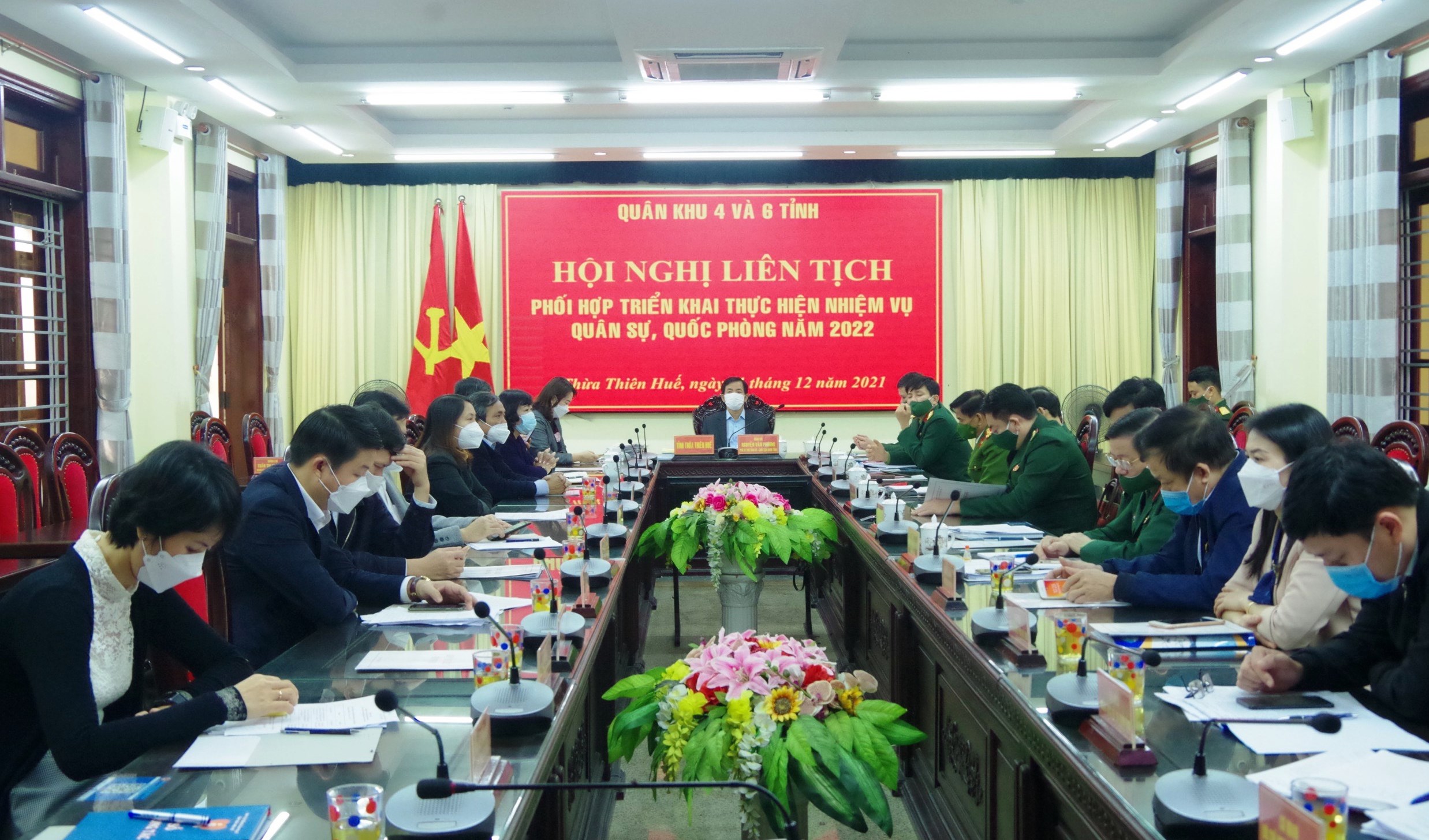 Xây dựng, củng cố nền quốc phòng toàn dân