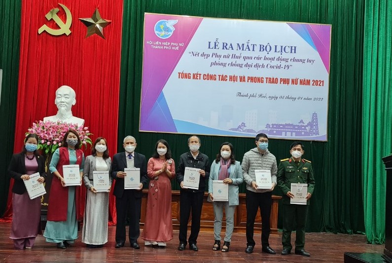 Xây dựng hoạt động hỗ trợ sinh kế cho phụ nữ bị ảnh hưởng dịch