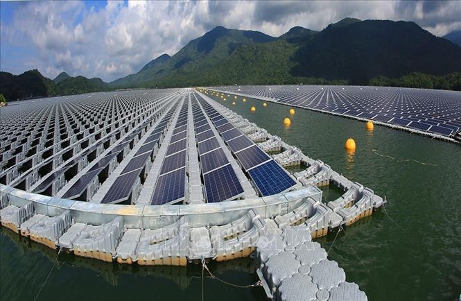 Tổng điện năng sản xuất của các nhà máy điện và nhập khẩu sẽ tăng 7,9