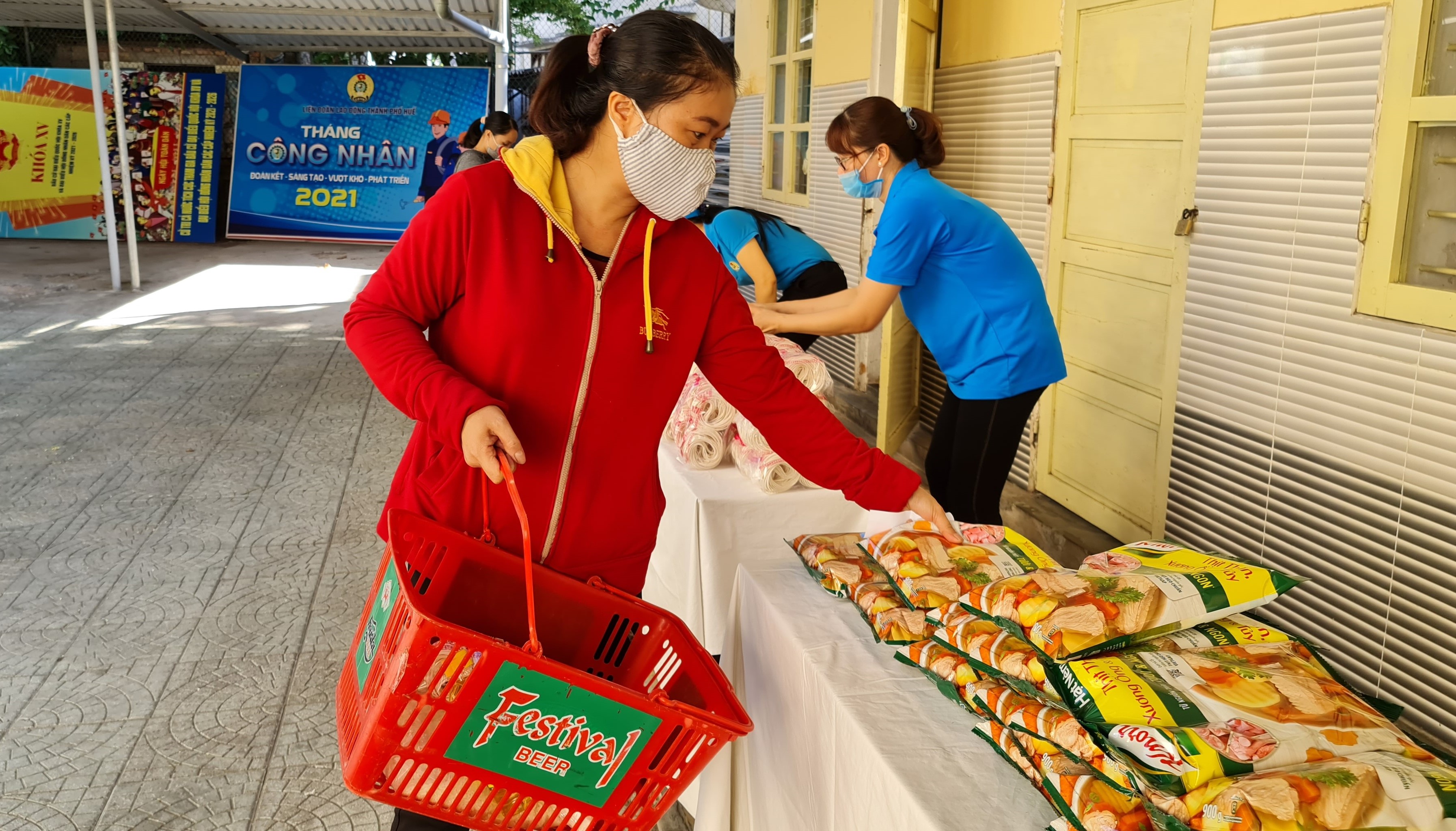 Thu kinh phí công đoàn tại doanh nghiệp chưa có tổ chức công đoàn vượt 345,2