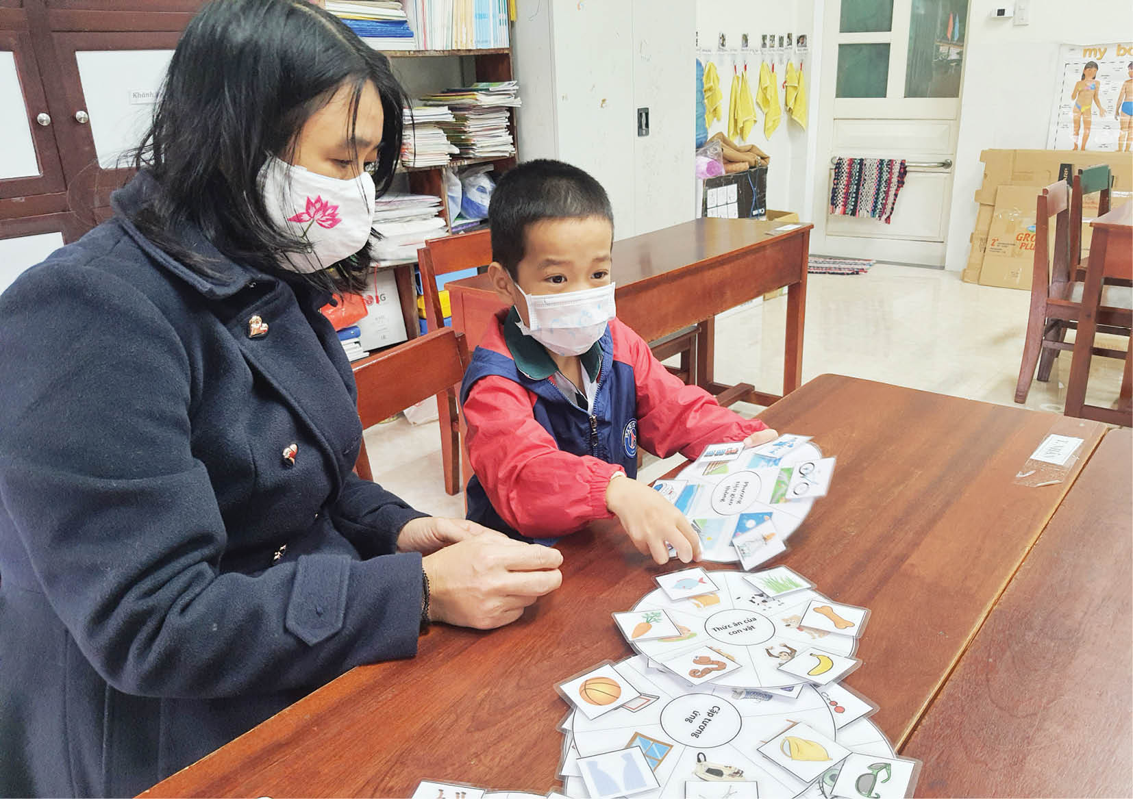 Học sinh khuyết tật gặp rào cản trong mùa dịch