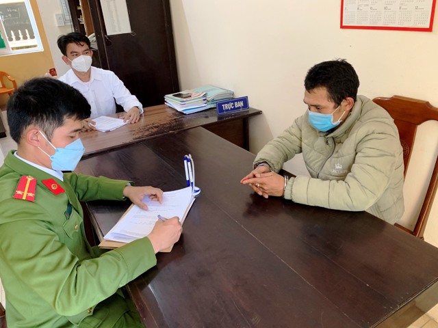 Mua bán ma tuý trong nhà nghỉ