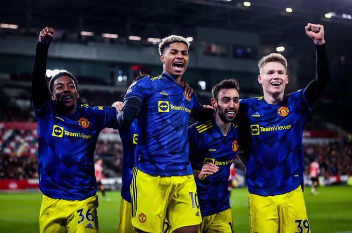 Dàn sao mai tỏa sáng, Quỷ đỏ sống lại hi vọng Top 4