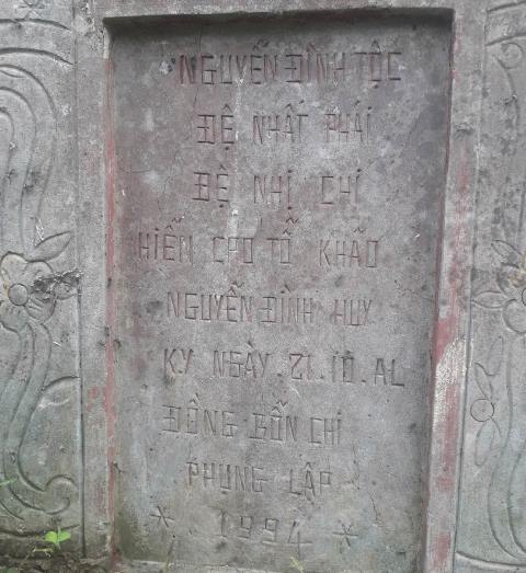 Tổ hương và ngôi mộ thân sinh Nguyễn Đình Chiểu ở Thừa Thiên Huế