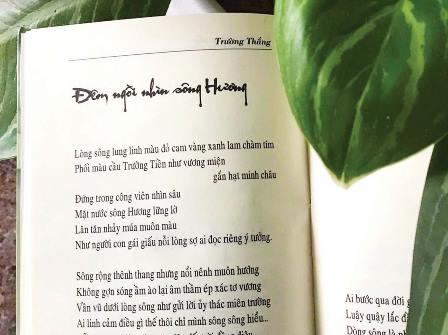 Gửi người bên sông