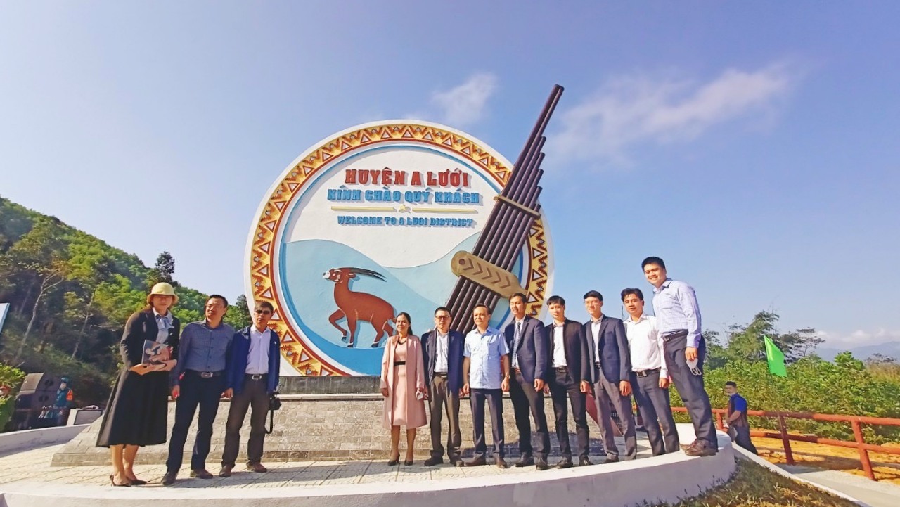 Khánh thành công trình biển hiệu địa phận huyện A Lưới