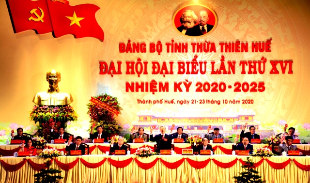 Thể hiện niềm tin và trách nhiệm với Đảng