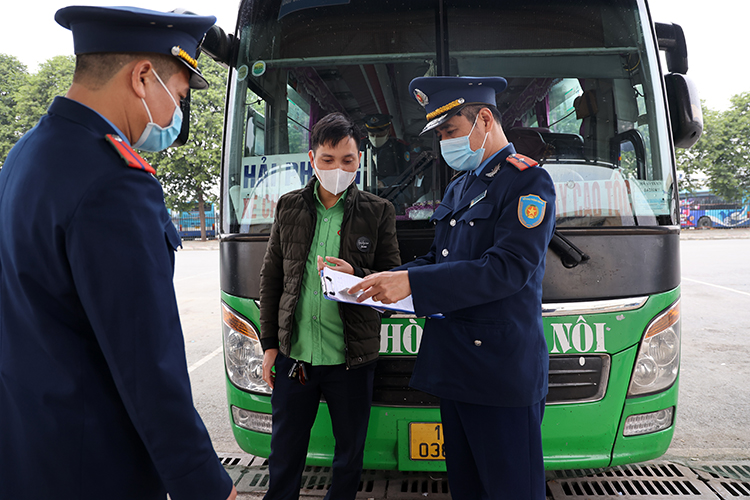 Kéo giảm tai nạn giao thông năm 2022 bằng 8 giải pháp