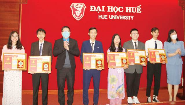 “Sẽ làm được nếu biết nghĩ đến mọi người”
