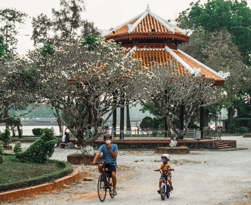Xe đạp, nét mới trong nhịp sống cố đô
