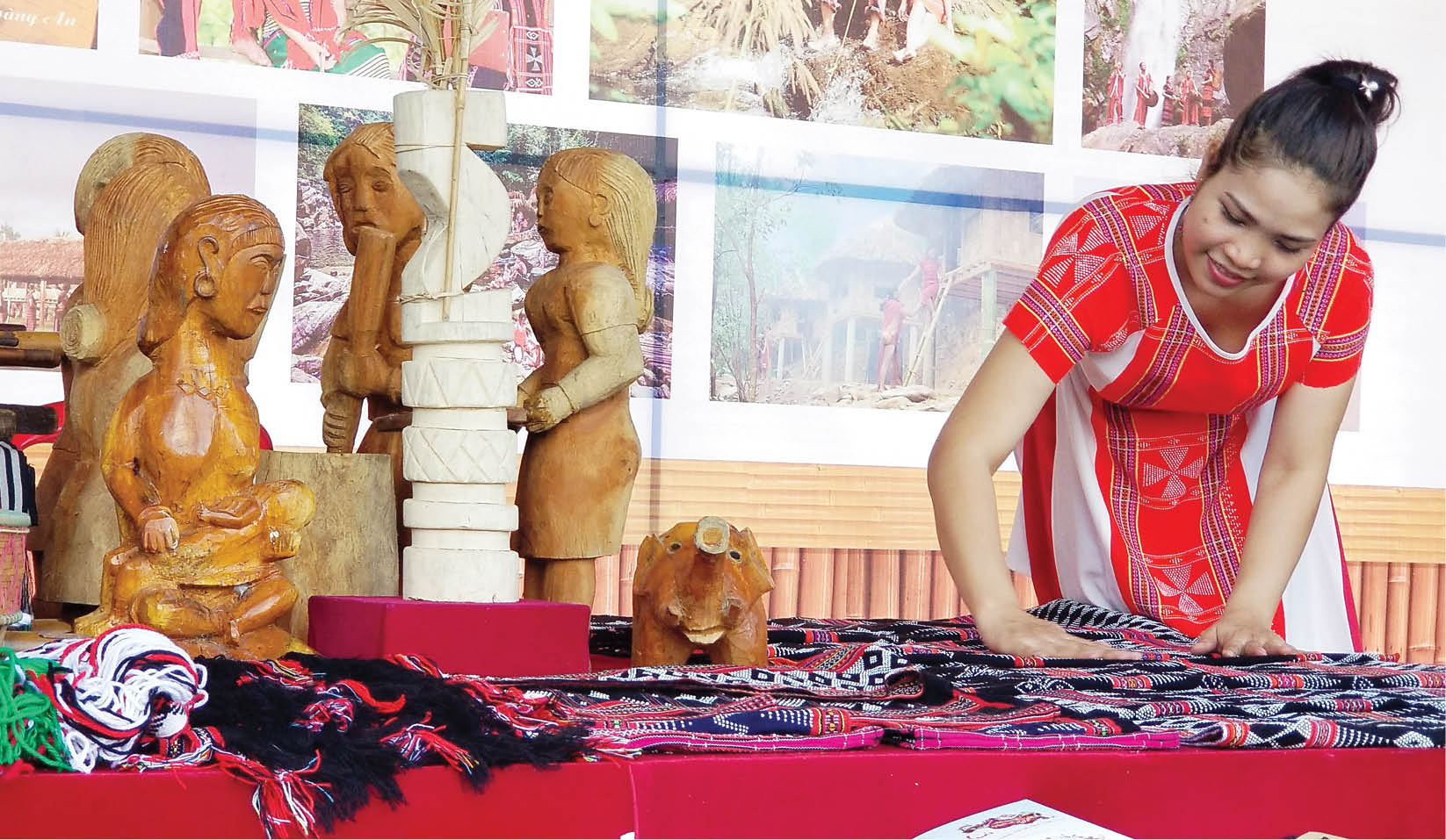 Đổi mới công tác dân vận vùng đồng bào dân tộc thiểu số Thường xuyên, khéo léo