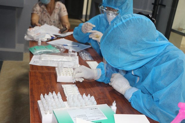 Test nhanh SARS-CoV-2 không quá 78 000 đồng xét nghiệm