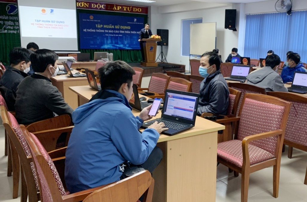 Tập huấn sử dụng phần mềm Hệ thống thông tin báo cáo UBND tỉnh