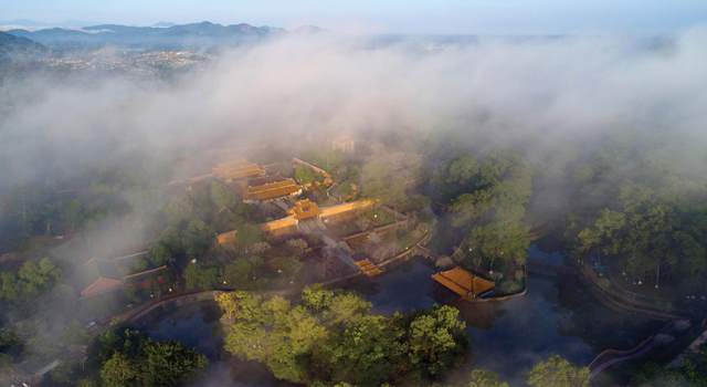 Green connection for tourism development