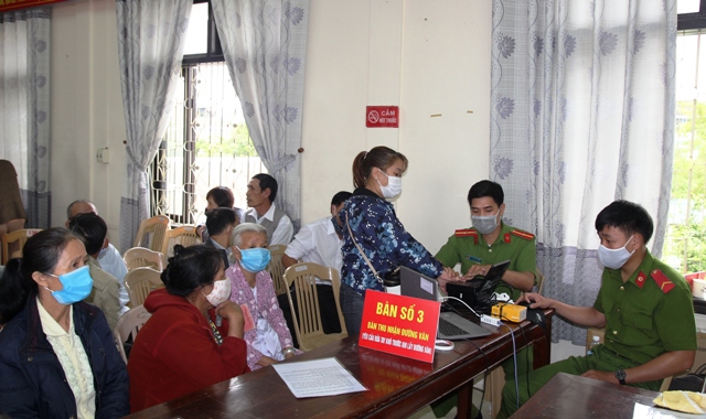 Kiểm soát hộ nghèo qua mã định danh cá nhân là việc làm khẩn trương