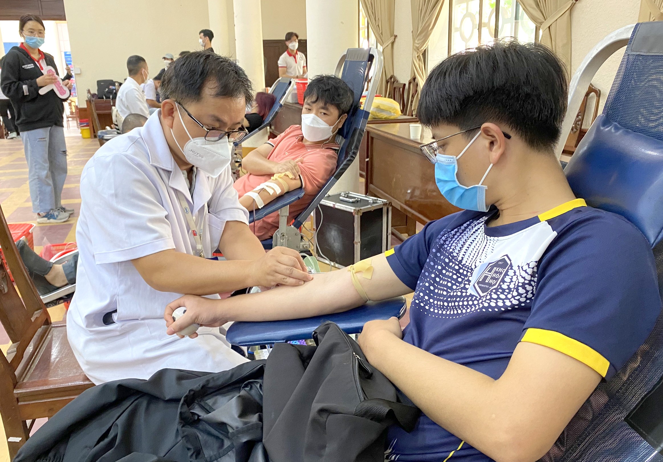 Tiếp nhận gần 170 đơn vị máu từ sinh viên Trường ĐH Khoa học