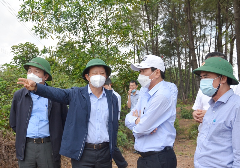 Mềm mỏng, cương quyết và thượng tôn pháp luật