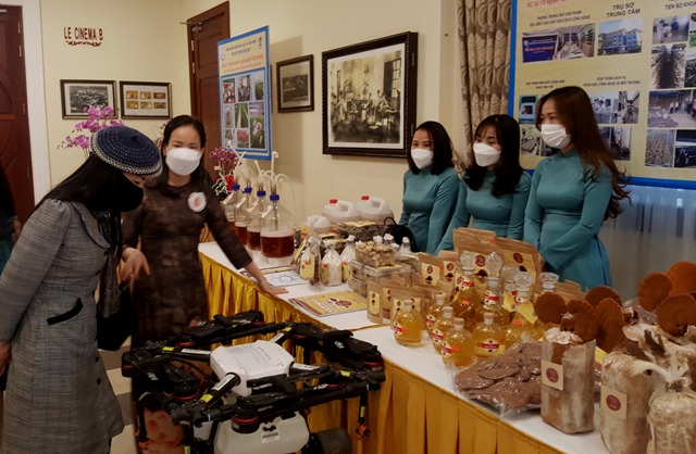 Bàn kế hoạch tổ chức Ngày hội Cố đô khởi nghiệp - Techfest Hue