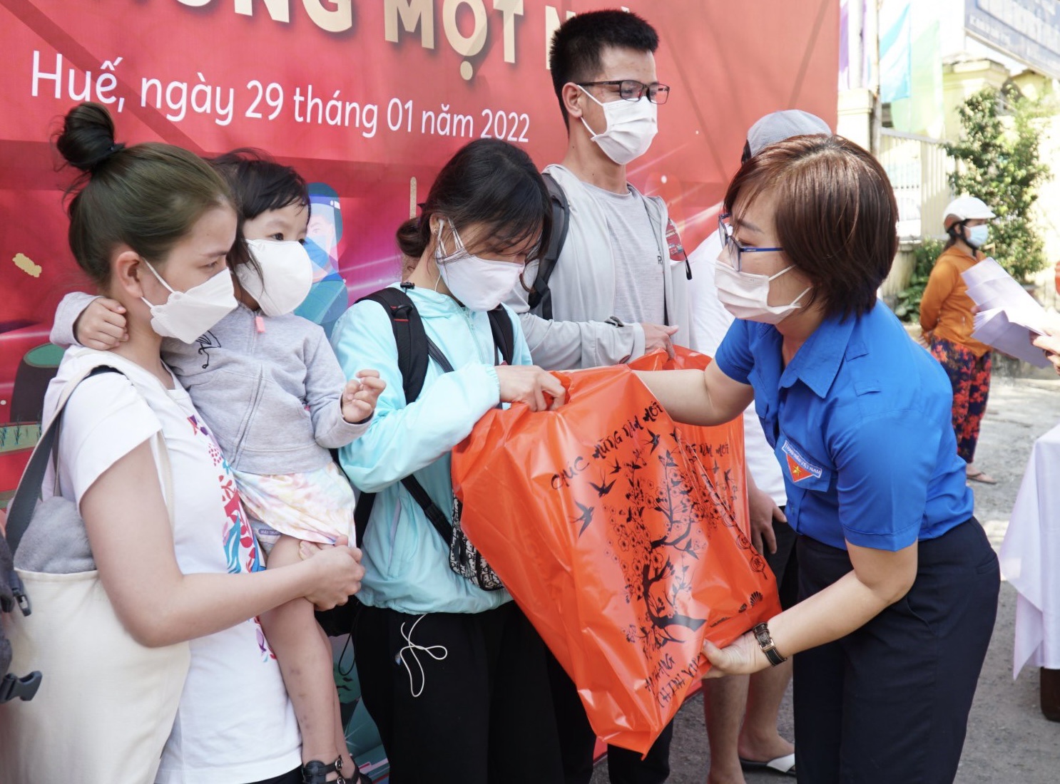 Thi trực tuyến tìm hiểu lịch sử Đoàn và phong trào thanh niên Thừa Thiên Huế