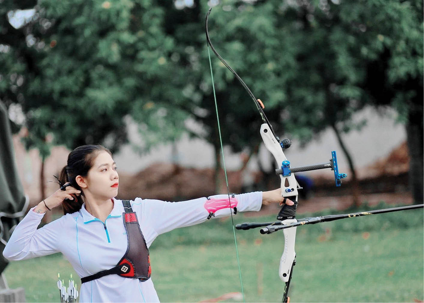 “Cánh én” Thanh Nhi  chuyện không riêng của bắn cung