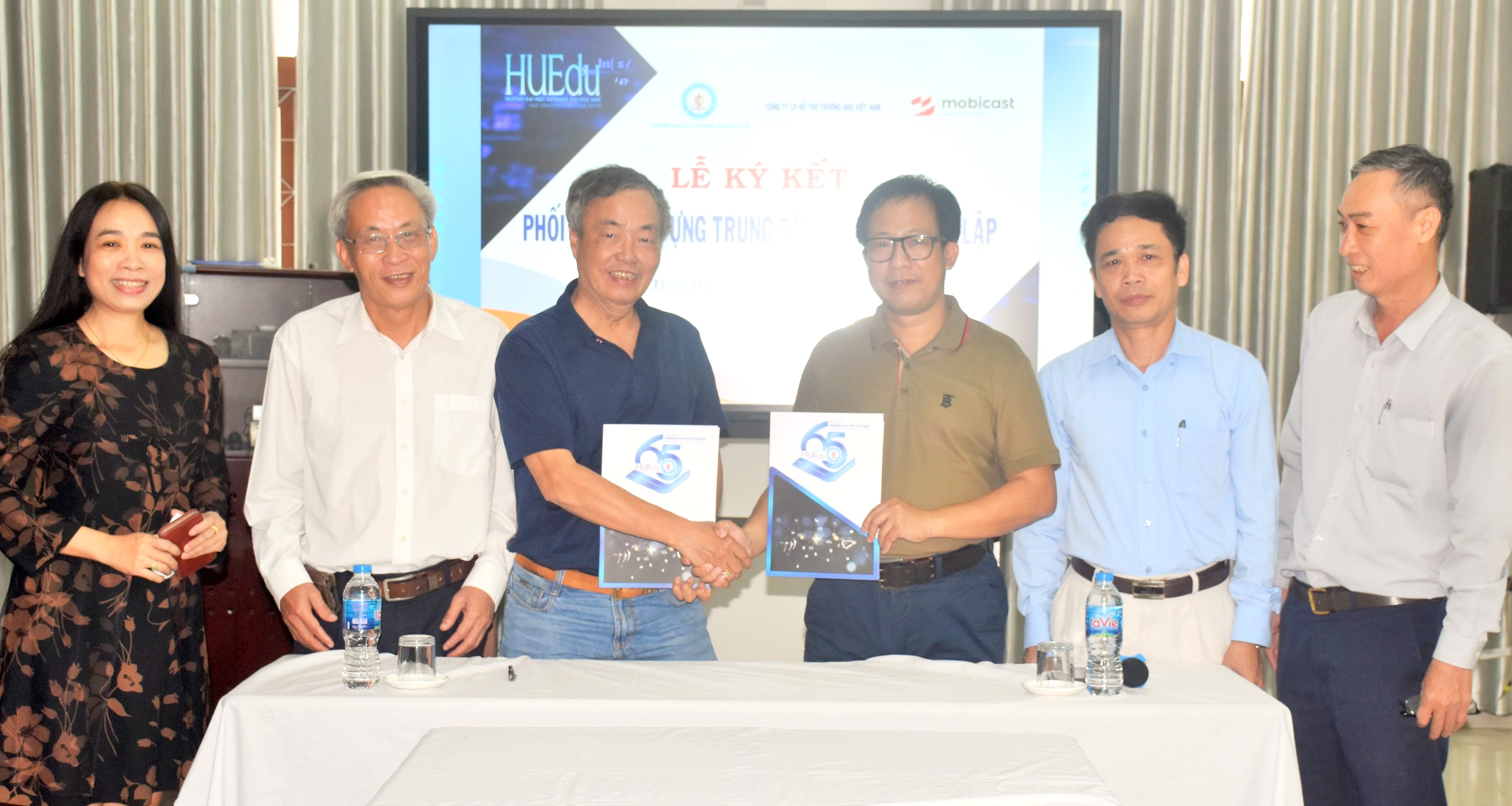 Hợp tác xây dựng Trung tâm Khảo thí độc lập tại Trường đại học Sư phạm
