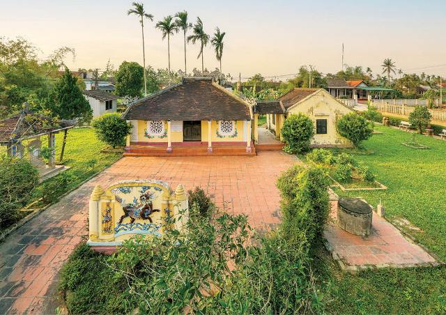 Bản quảng cáo hiệu ảnh đầu tiên