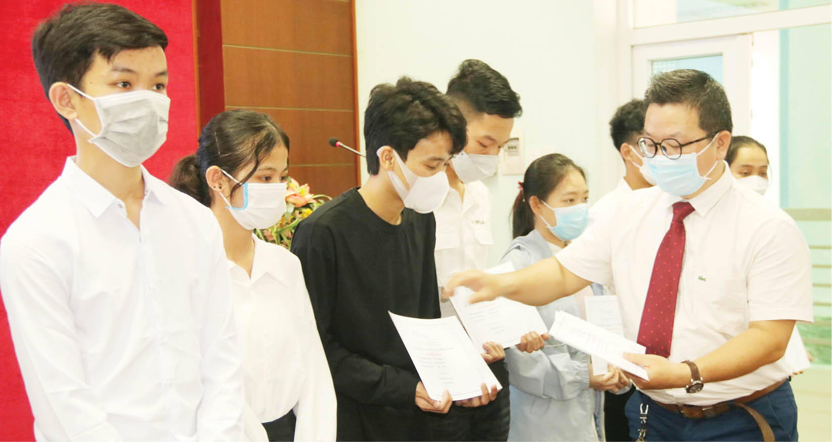 Đảm bảo khả năng tiếp cận học bổng cho sinh viên