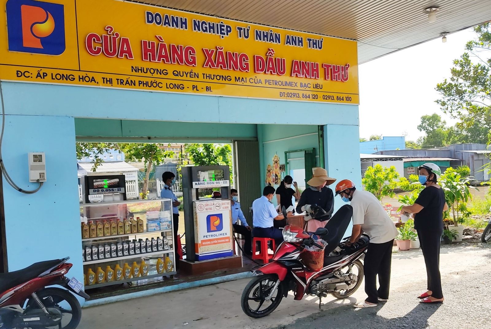 Chính phủ chỉ đạo điều hành giá xa bám sát giá thị trường thế giới