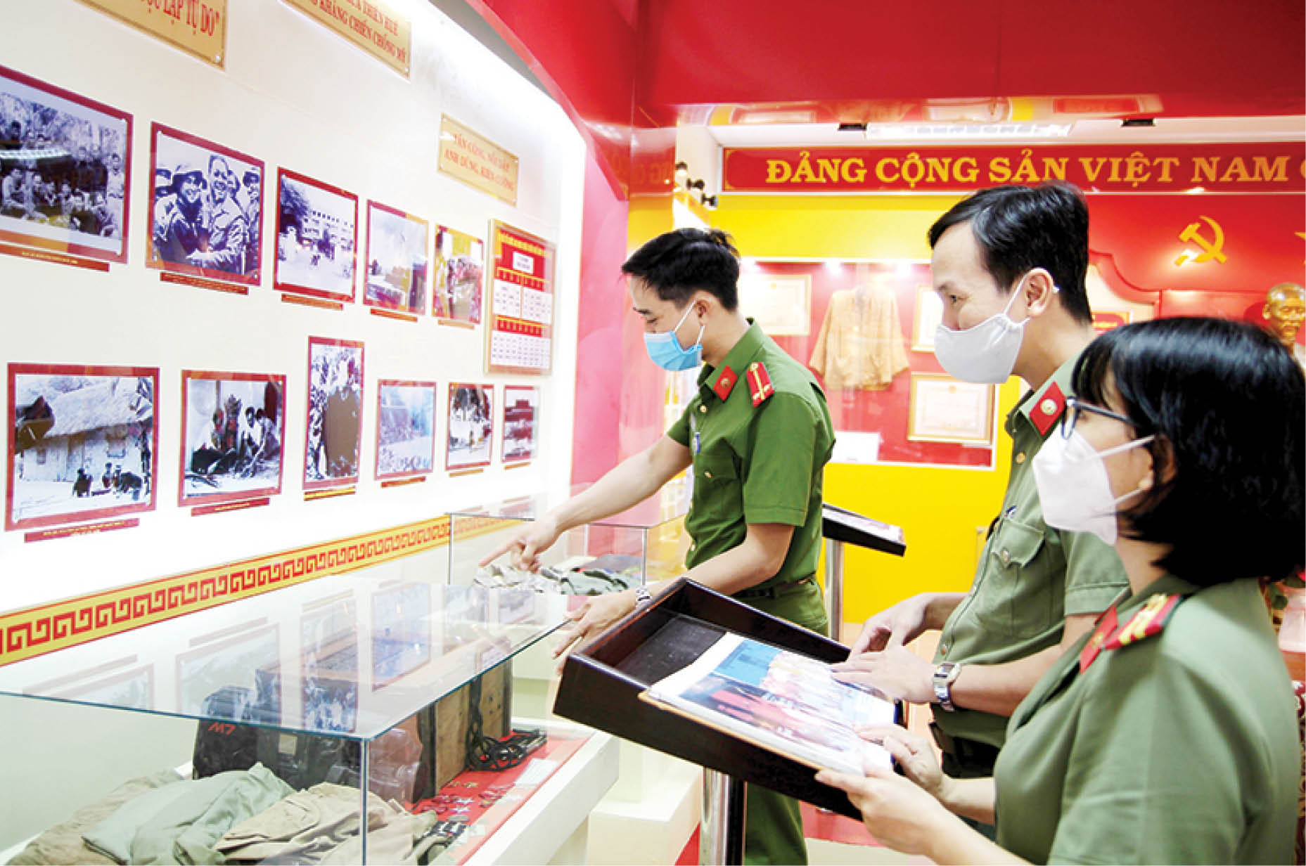 Gợi nhớ những ngày đấu tranh cách mạng