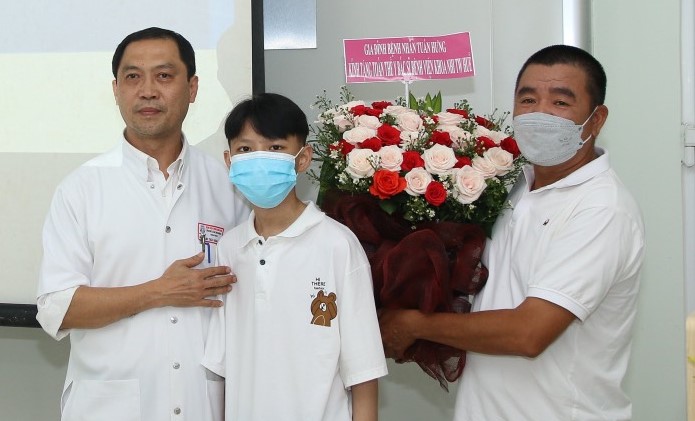 Gạn tách bạch cầu cho trẻ lần đầu tiên ở miền Trung-Tây Nguyên