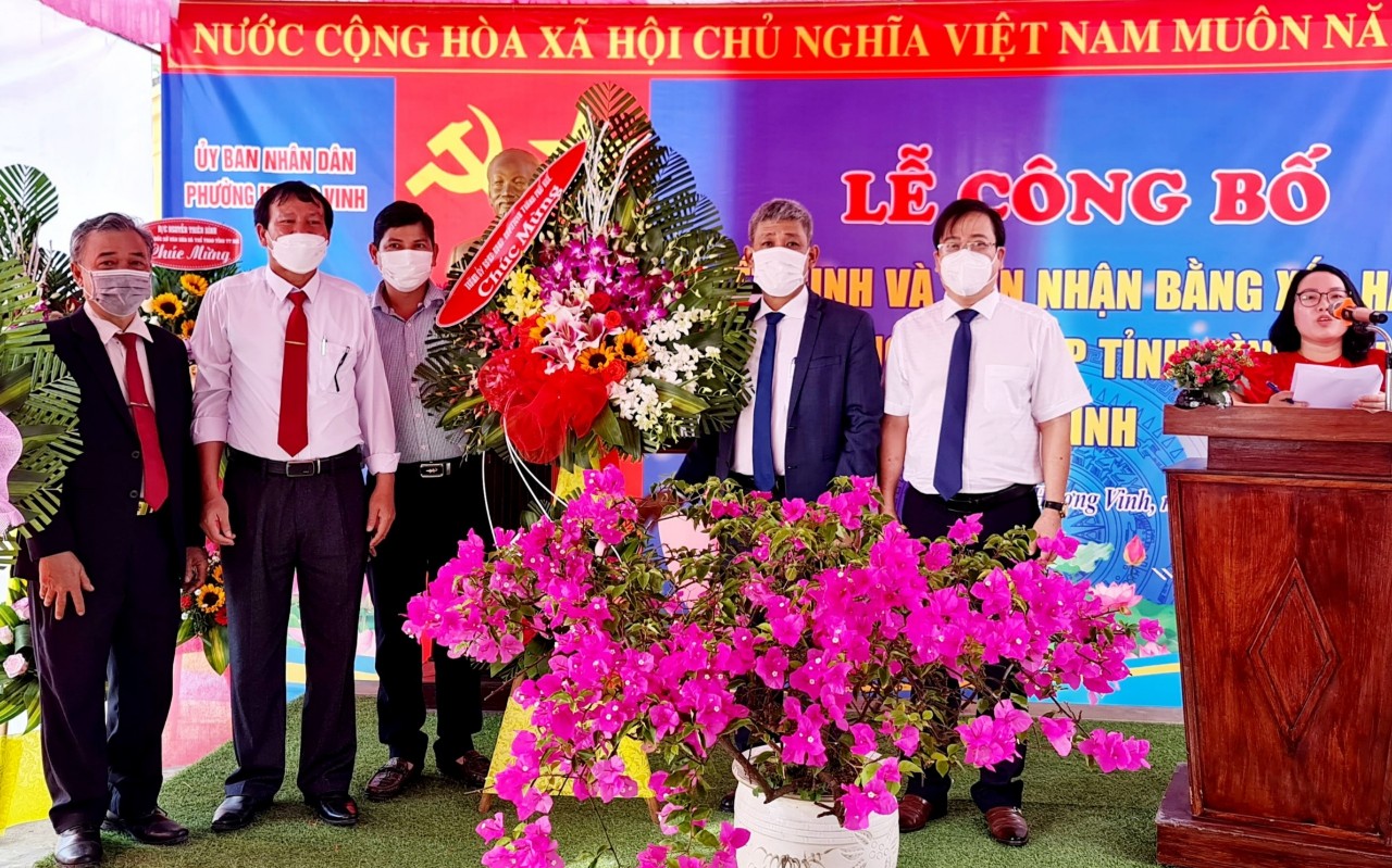 Đình Bao Vinh đón Bằng xếp hạng Di tích cấp tỉnh