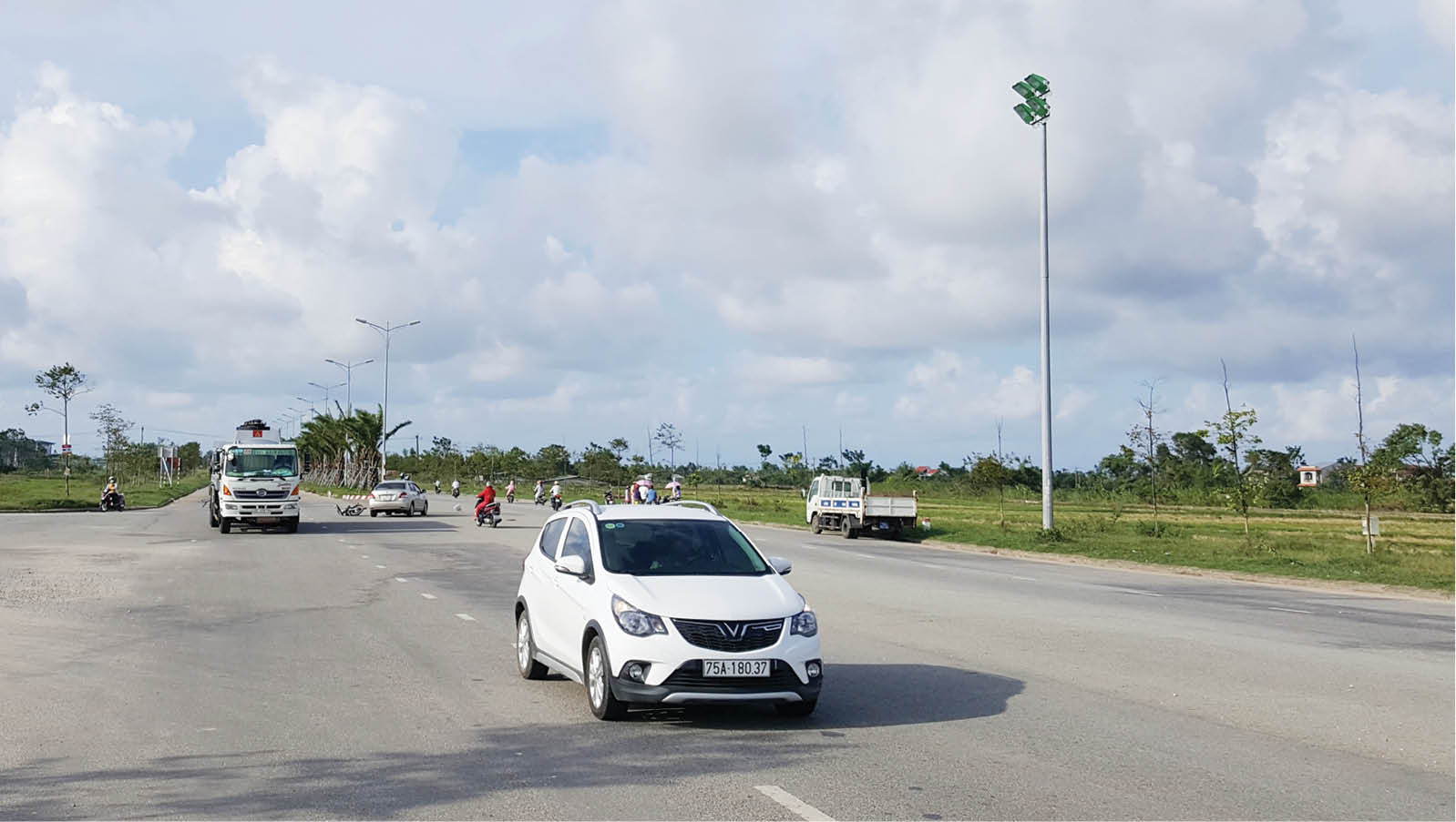 Đường ven biển mang nhiều khát vọng - kỳ 2 Mở đường nối nhịp bờ vui