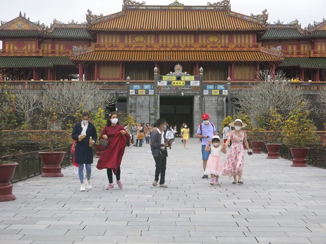 Khách tham quan di tích tăng mạnh trong những tháng đầu năm