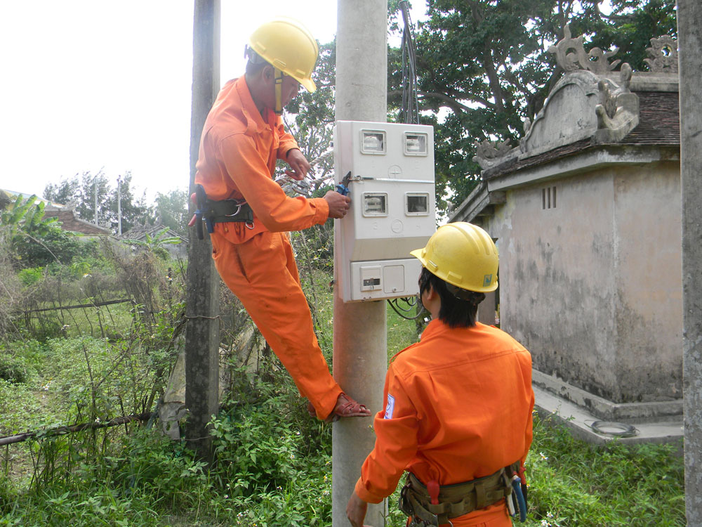 Hỗ trợ đầu tư, phát triển lưới điện trên địa bàn tỉnh