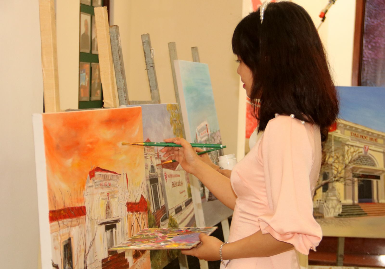 Art creation activity on the theme of Hue University – The Common Home