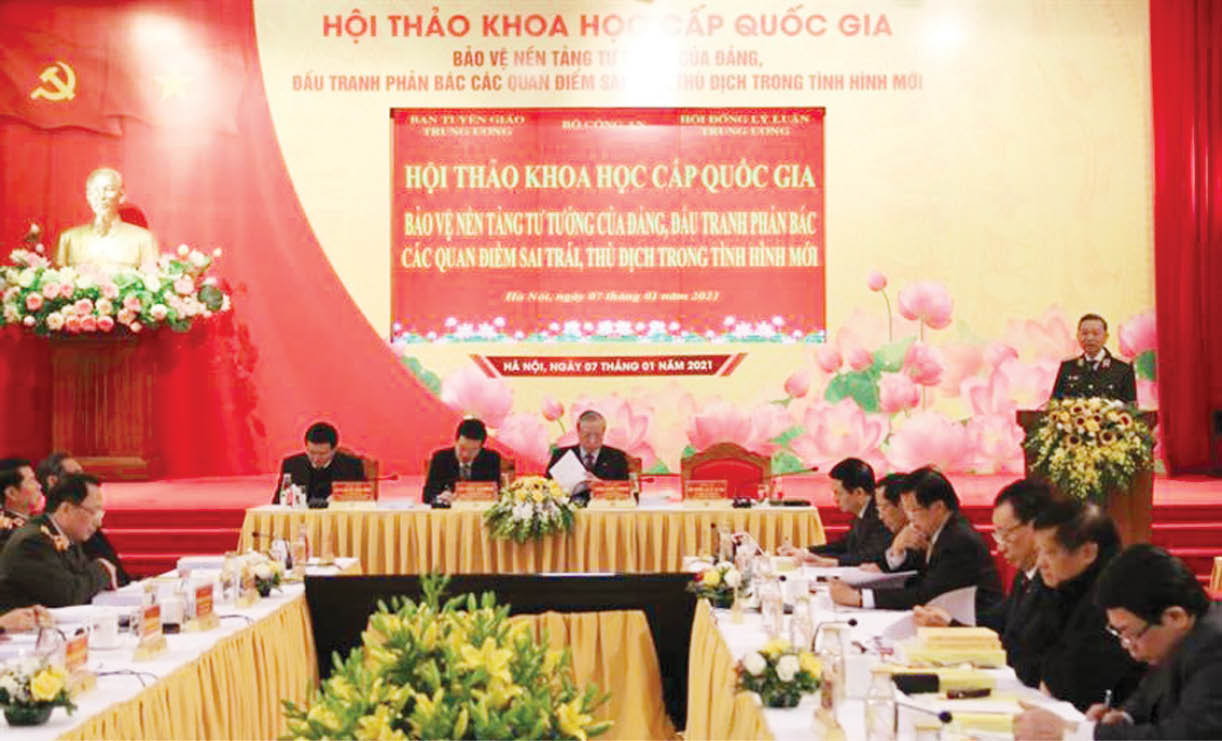 Không thể đánh đồng, quy chụp