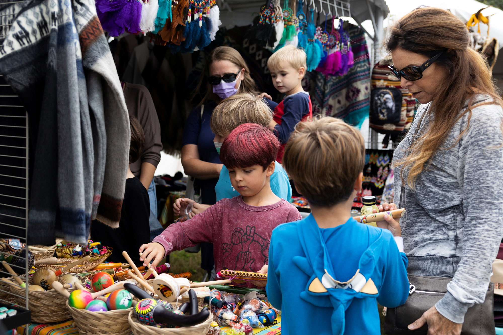 Áp lực lạm phát che mờ triển vọng tăng trưởng toàn cầu