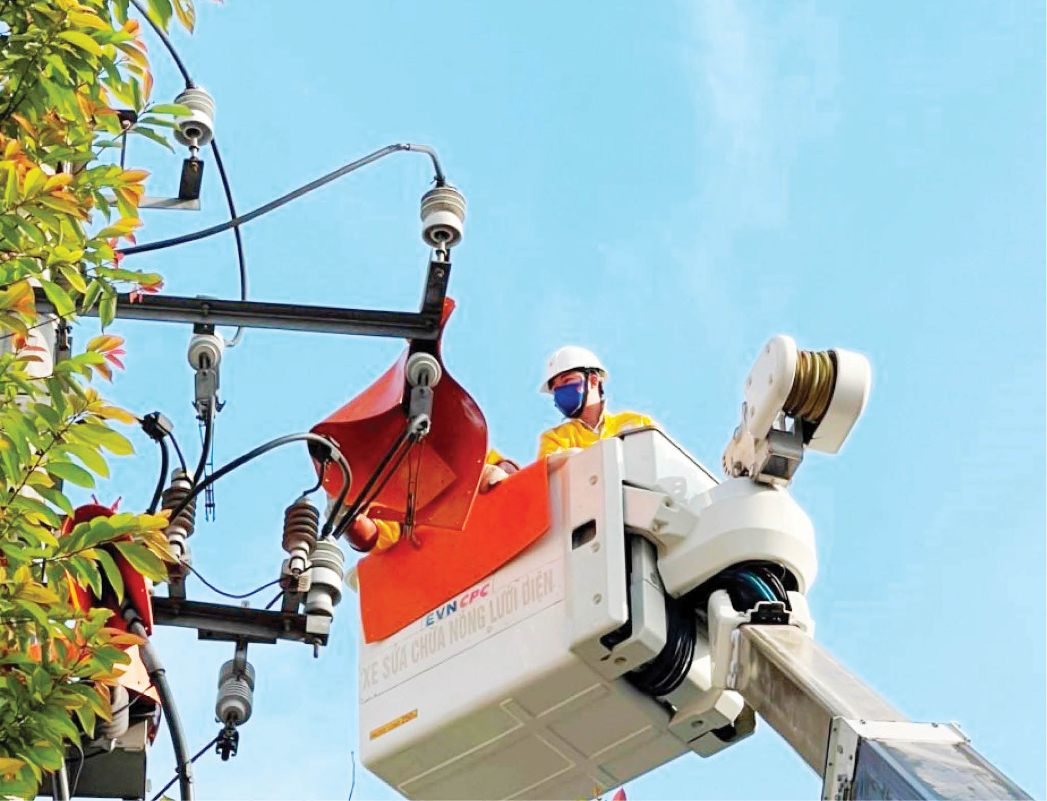 Tăng cường các giải pháp đảm bảo cung cấp điện mùa nắng nóng