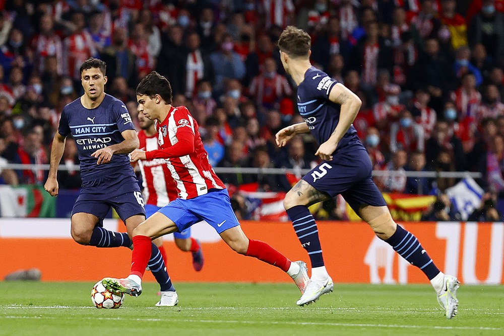 Man xanh vào bán kết