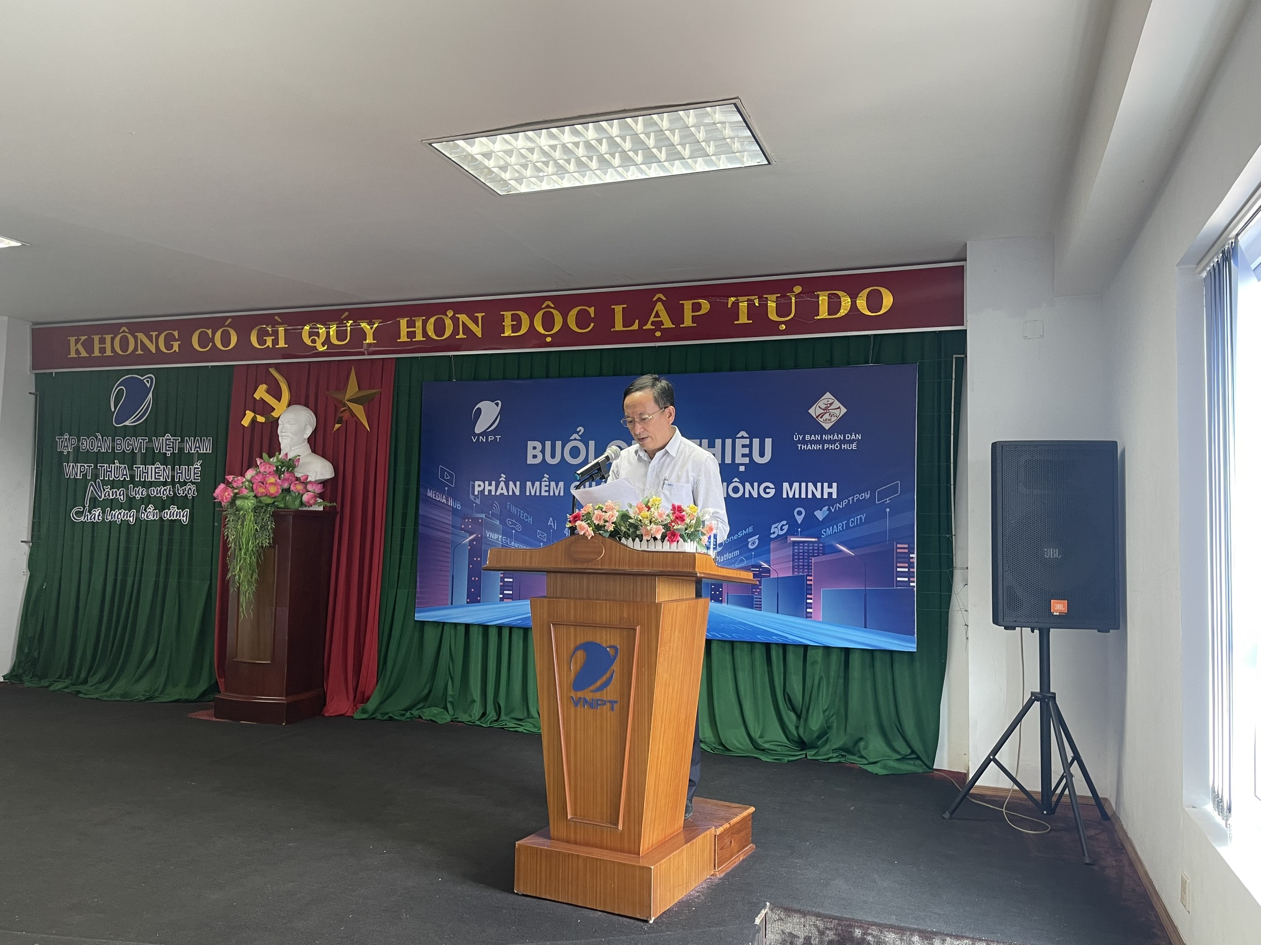 Giới thiệu “Phần mềm quản lý chợ VNPT- iMarket”