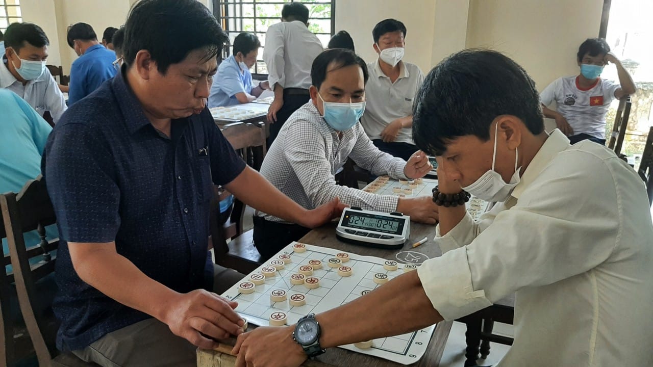 77 kỳ thủ tranh giải “Cờ tướng công nhân, viên chức, lao động”