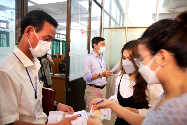 60 thí sinh tham gia kỳ thi tuyển dụng công chức, viên chức