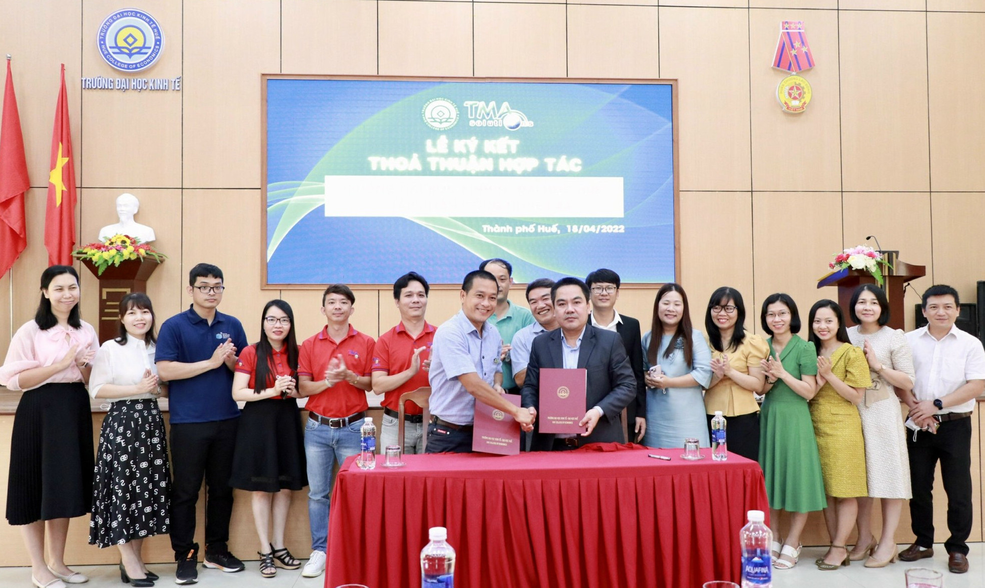 Trường đại học Kinh tế ký kết hợp tác với TMA Solutions