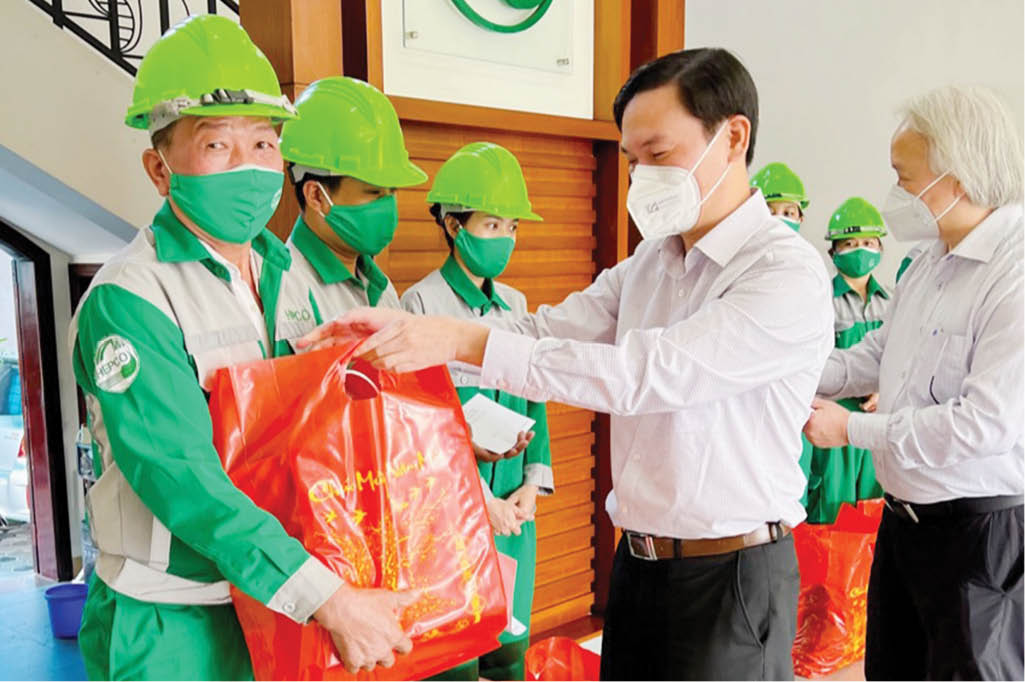 Chăm lo đời sống, tái tạo sức lao động