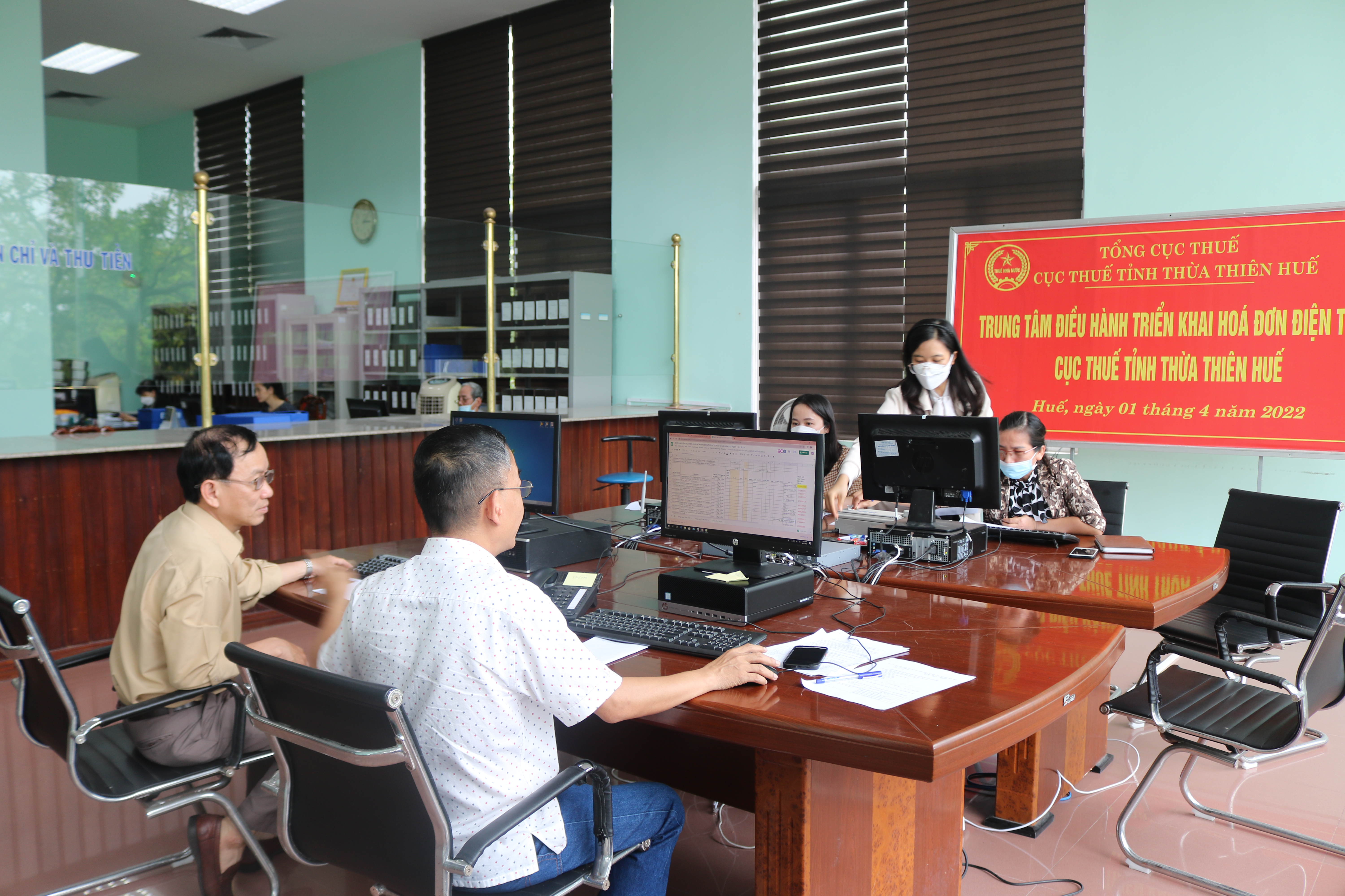 Chuyển đổi hóa đơn điện tử Doanh nghiệp không đơn độc