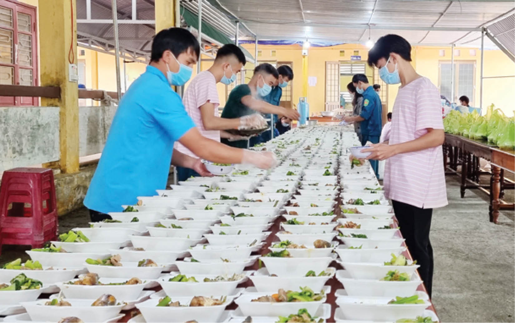 Kết nối, chăm lo cho người nghèo
