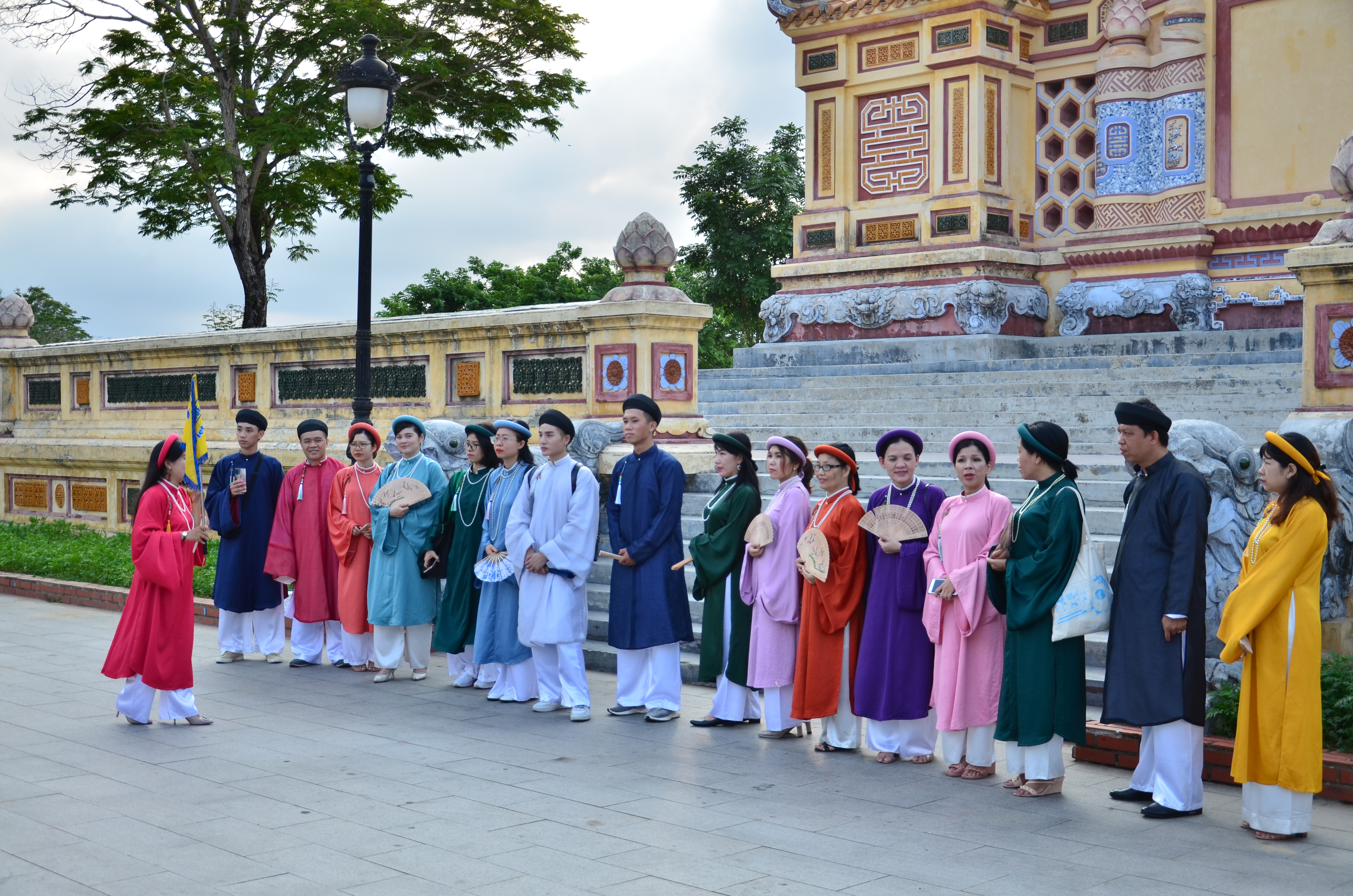 Mỗi hướng dẫn viên phải là một “đại sứ” du lịch